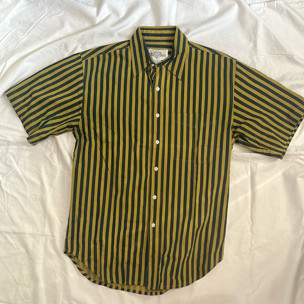 Se Jolie vintage button up